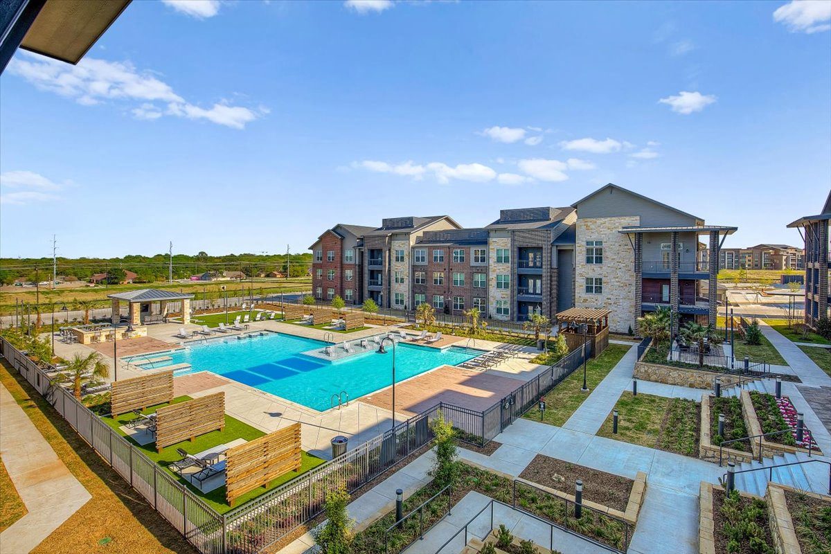 Eastpark Apartments